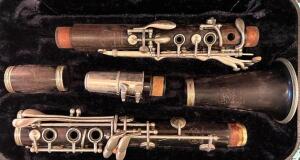 SELMER SIGNET WOOD CLARINET