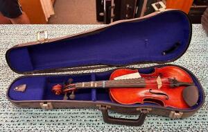 1/4 VIOLIN WITH CASE