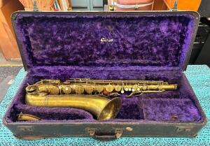 TENOR SAXOPHONE WITH CASE