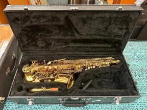 ALTO SAXOPHONE WITH CASE