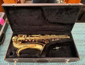 SHOOTING STAR ALTO SAXOPHONE WITH CASE