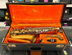 ARISTOCRAT ALTO SAXOPHONE WITH CASE