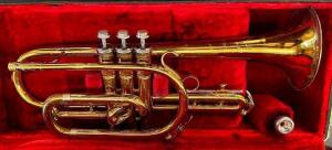 CORNET 602 TRUMPET WITH CASE