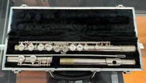 FLUTE WITH CASE