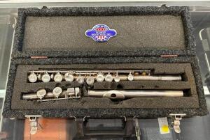 STERLING FLUTE WITH CASE