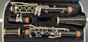 CLARINET WITH CASE