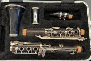 WOODEN CLARINET WITH CASE