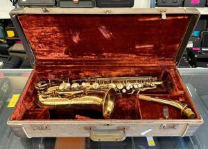 ALTO SAXOPHONE WITH CASE