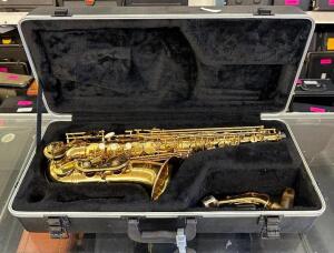 ALTO SAXOPHONE WITH CASE