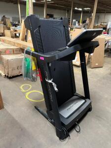 TRAINER 8.7 TREADMILL