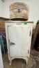 VINTAGE GENERAL ELECTRIC REFRIGERATOR