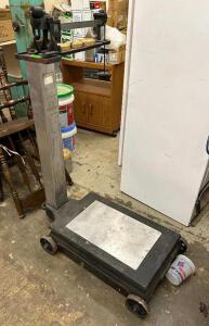 VINTAGE PLATFORM SCALE WITH WEIGHTS