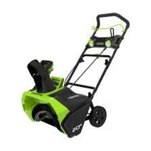 DESCRIPTION: (1) CORDLESS SNOW THROWER BRAND/MODEL: GREENWORKS #26272 INFORMATION: GREEN, 40 V RETAIL$: $349.00 EA QTY: 1