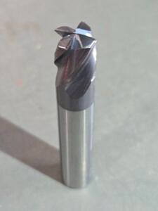 DESCRIPTION: (2) SOLID CARBIDE LLENS FORM BARREL CUTTER END MILL BRAND/MODEL: ACCUPRO 03314887 SIZE: 1/2" SD 9/16" LOC RETAIL$: $228.86 QTY: 2