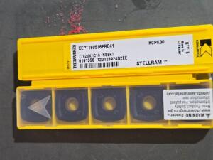 DESCRIPTION: (10) CARBIDE MILLING INSERTS BRAND/MODEL: KENNAMETAL XELT160516ERD41 KCPK30 RETAIL$: $334.00 QTY: 10