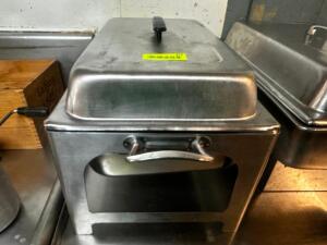 DESCRIPTION FULL SIZE CHAFFER DISH W/ STAND, LID, AND WATER PAN LOCATION KITCHEN QTY 1