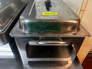 DESCRIPTION FULL SIZE CHAFFER DISH W/ STAND, LID, AND WATER PAN LOCATION KITCHEN QTY 1