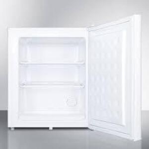 DESCRIPTION: (1) MEDICAL ALL-FREEZER BRAND/MODEL: ACCUCOLD #FS30L INFORMATION: WHITE, 1.5 CU FT SIZE: 19.5" W X 18.3" D X 26.2"H RETAIL$: $425.95 EA Q