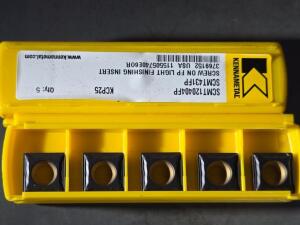 DESCRIPTION: (20) CARBIDE TURNING INSERTS BRAND/MODEL: KENNAMETAL SCMT431FP RETAIL$: $702.30 QTY: 20