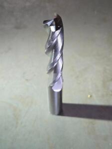 DESCRIPTION: (2) SOLID CARBIDE JOBBER DRILL BITS BRAND/MODEL: ACCUPRO 70694567 SIZE: 15/32" RETAIL$: $142.76 QTY: 2