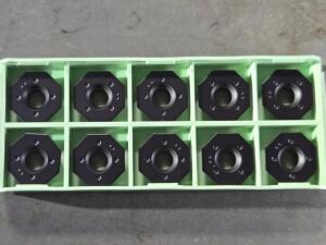 DESCRIPTION: (20) CARBIDE MILLING INSERTS BRAND/MODEL: WALTER ODMW060508T-A27 RETAIL$: $744.00 QTY: 20