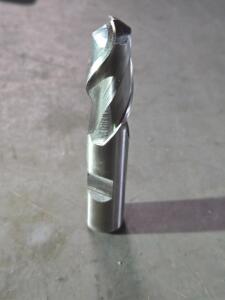 DESCRIPTION: (3) SOLID CARBIDE BALL END MILL BRAND/MODEL: HERTEL 79562641 SIZE: 3/4" DIA 2" LOC RETAIL$: $649.44 QTY: 3