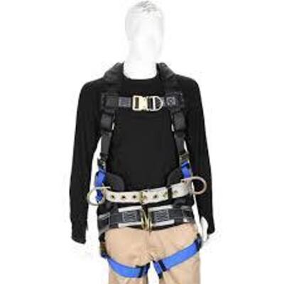 DESCRIPTION: (1) FALL PROTECTION BODY HARNESS BRAND/MODEL: PRO-SAFE #PS-HCLB-Q3 INFORMATION: BLACK SIZE: XXL RETAIL$: $586.70 ERA QTY: 1