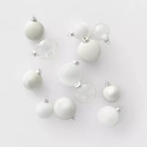 42CT ROUND GLASS ORNAMENTS