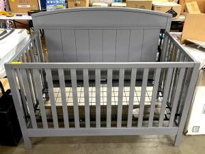 WOODEN CRIB IN GRAY