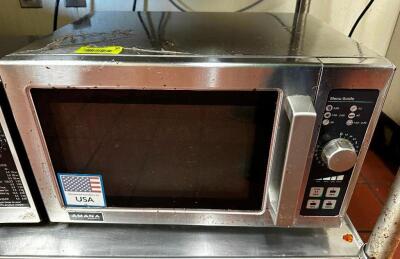 DESCRIPTION 1000 WATT COMMERCIAL MICROWAVE. BRAND / MODEL: AMANA ADDITIONAL INFORMATION 115 VOLT, 1 PHASE LOCATION KITCHEN QTY 1