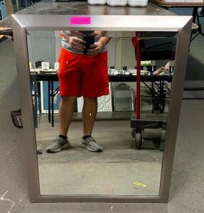 24"X30" WALL MIRROR