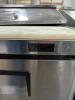 28" M3 1-DOOR REFRIGERATED SANDWICH PREP TABLE - 2