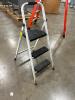 FOLDING STEP LADDER - 2