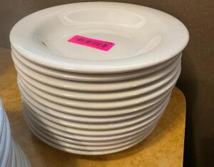 DESCRIPTION (12) 9" PLASTIC PASTA BOWLS THIS LOT IT: SOLD BY THE PIECE SIZE 9" LOCATION FRONT QTY 12