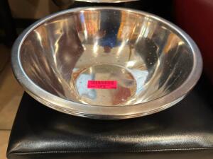 DESCRIPTION (4) 13" STAINLESS MIXING BOWLS THIS LOT IT: SOLD BY THE PIECE LOCATION FRONT QTY 4