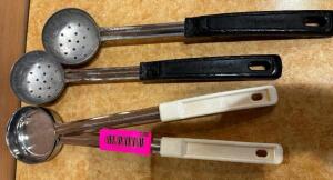 DESCRIPTION (4) ASSORTED PORTION SERVERS. THIS LOT IT: SOLD BY THE PIECE LOCATION FRONT QTY 4