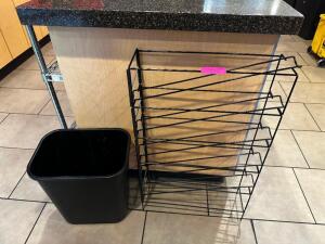 DESCRIPTION SMALL WIRE CHIP RACK AND TRASH CAN THIS LOT IT: ONE MONEY LOCATION KITCHEN QTY 1