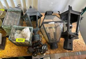 ASSORTED POST LANTERN FIXTURES