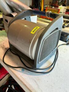 10 AMP FLOOR BLOWER