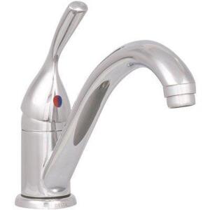 CLASSIC SINGLE-HANDLE STANDARD KITCHEN FAUCET IN CHROME