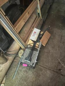 GARAGE DOOR MOTOR AND RAIL