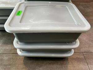 DESCRIPTION (3) GREY PLASTIC BUS TUBS W/ LIDS THIS LOT IS: SOLD BY THE PIECE LOCATION FRONT QTY 4