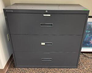 3-DRAWER FILING CABINET