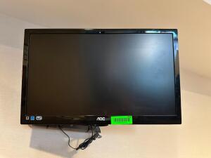 20" FLAT SCREEN TV WITH SWIVEL WALL MOUNT