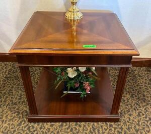 SOLID WOOD COFFEE TABLE