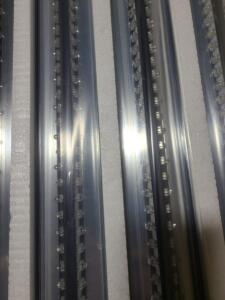 DESCRIPTION: (2) PACKS OF (8) LED LUMINAIRE BRAND/MODEL: HUSSMANN/4441647+0511967 INFORMATION: 4100K/24V DC SIZE: 60"L X 2"W RETAIL$: 518.88 PER PK OF