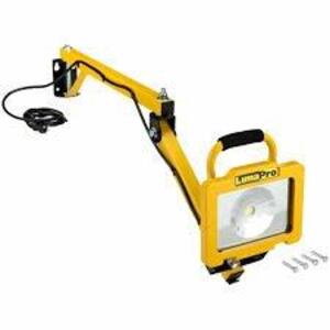 DESCRIPTION: (1) DOCK LIGHT BRAND/MODEL: LUMAPRO #52YK85 INFORMATION: LED, 40 IN ARM REACH, ARTICULATING, 4,100 LM MAX BRIGHTNESS, 38 W, 120V AC RETAI