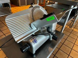 GLOBE DELI SLICER.