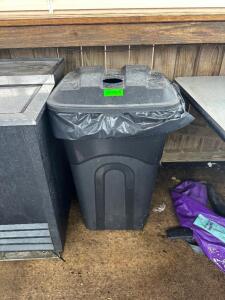 ROLLING WASTE BIN