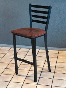 (4) - BARSTOOLS